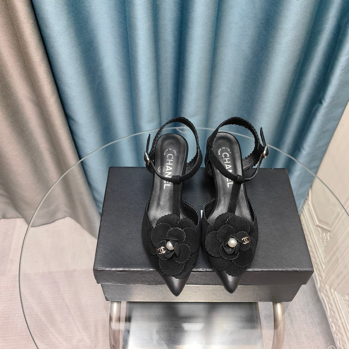 Chanel Camellia Sandal in Black Suede and Calfskin with Flower