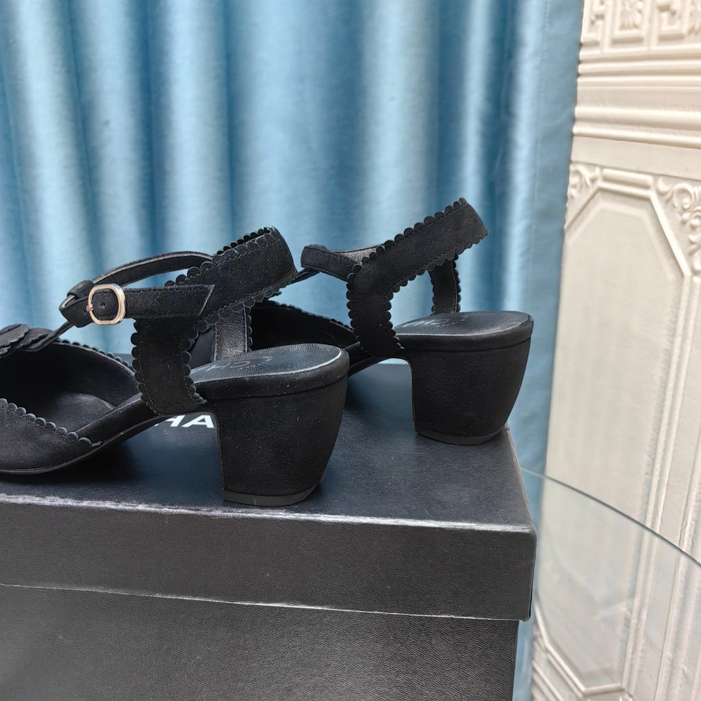 Chanel Camellia Sandal in Black Suede and Calfskin with Flower