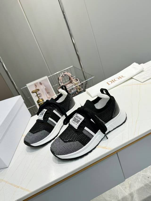 Dior CD Run Sneaker 25S in Black Mesh Fabric Two-Tone Sole