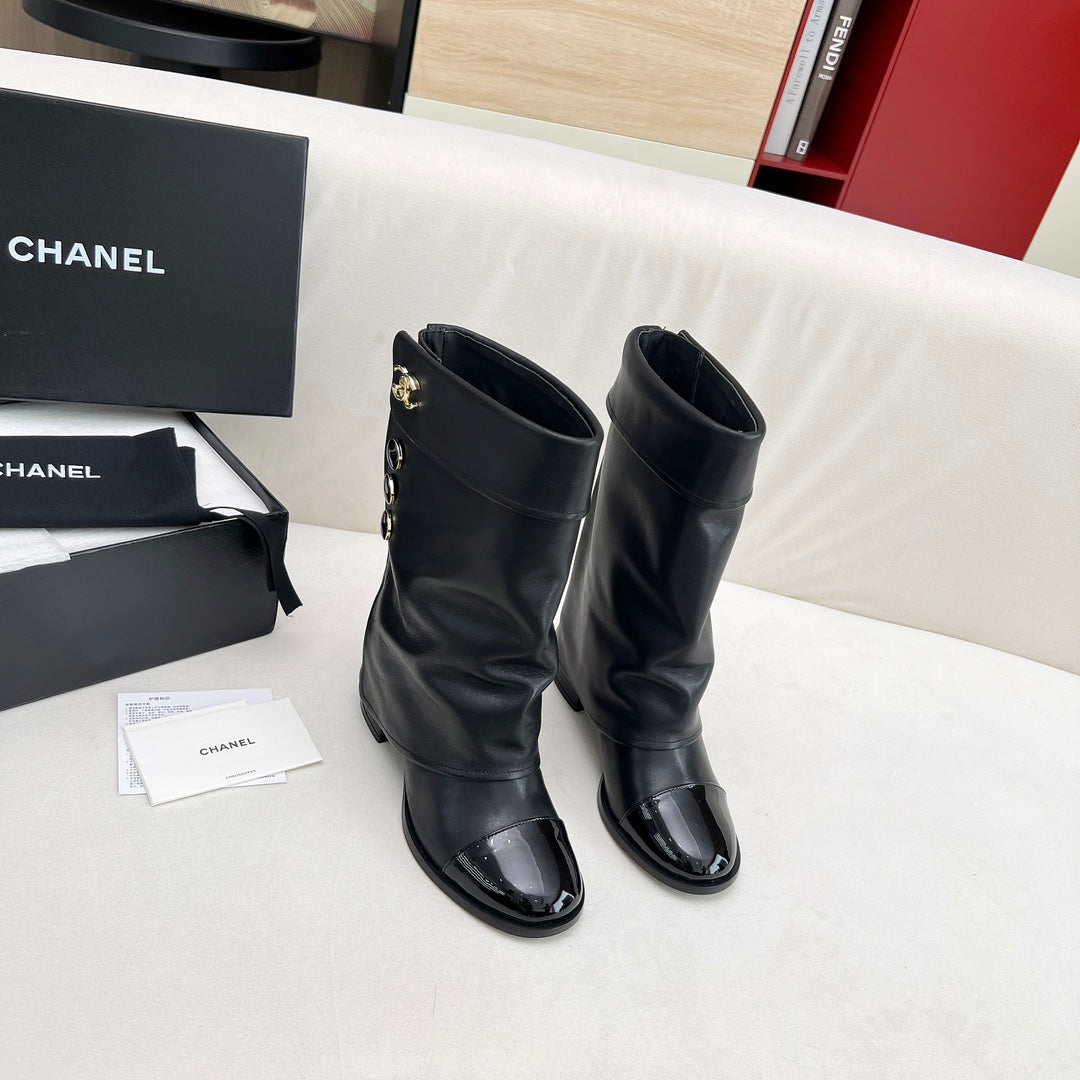 Chanel Short Boots 55 mm in Black Lambskin with Gold Hardware