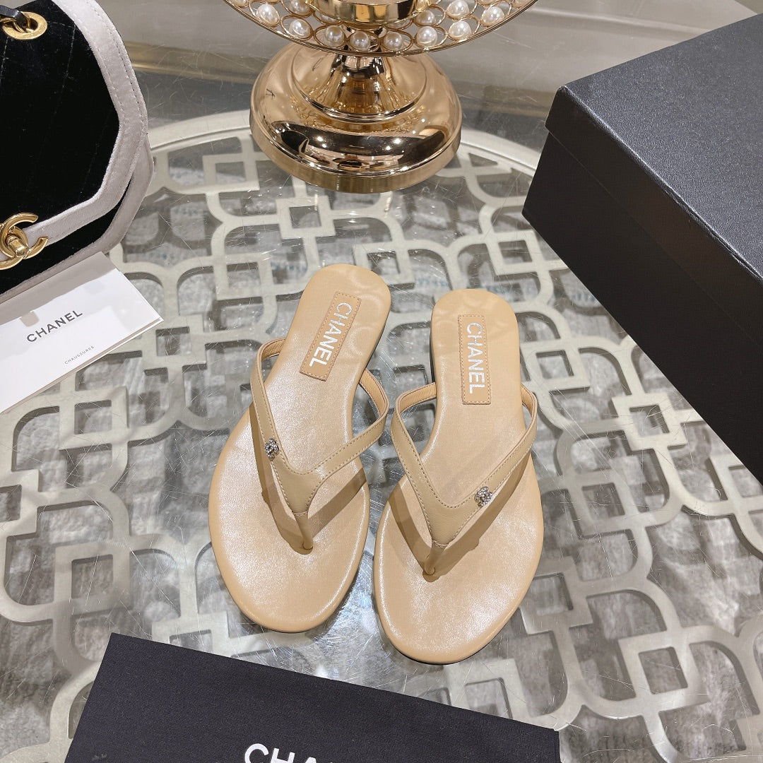 Chanel Double Flip Flop Thongs Beige Cream Sheepskin