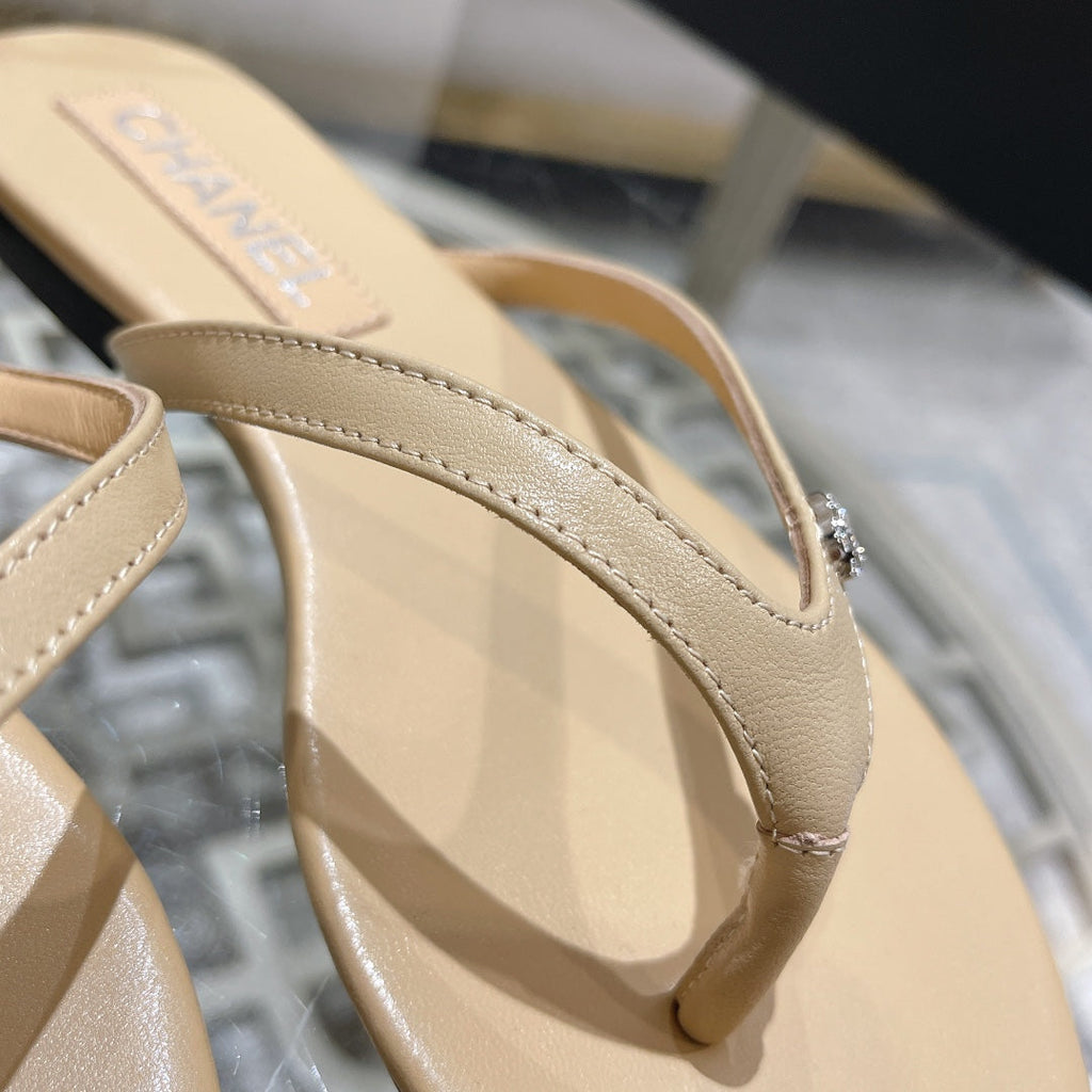 Chanel Double Flip Flop Thongs Beige Cream Sheepskin