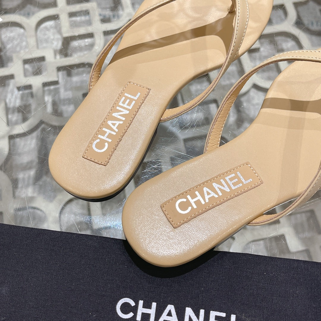 Chanel Double Flip Flop Thongs Beige Cream Sheepskin