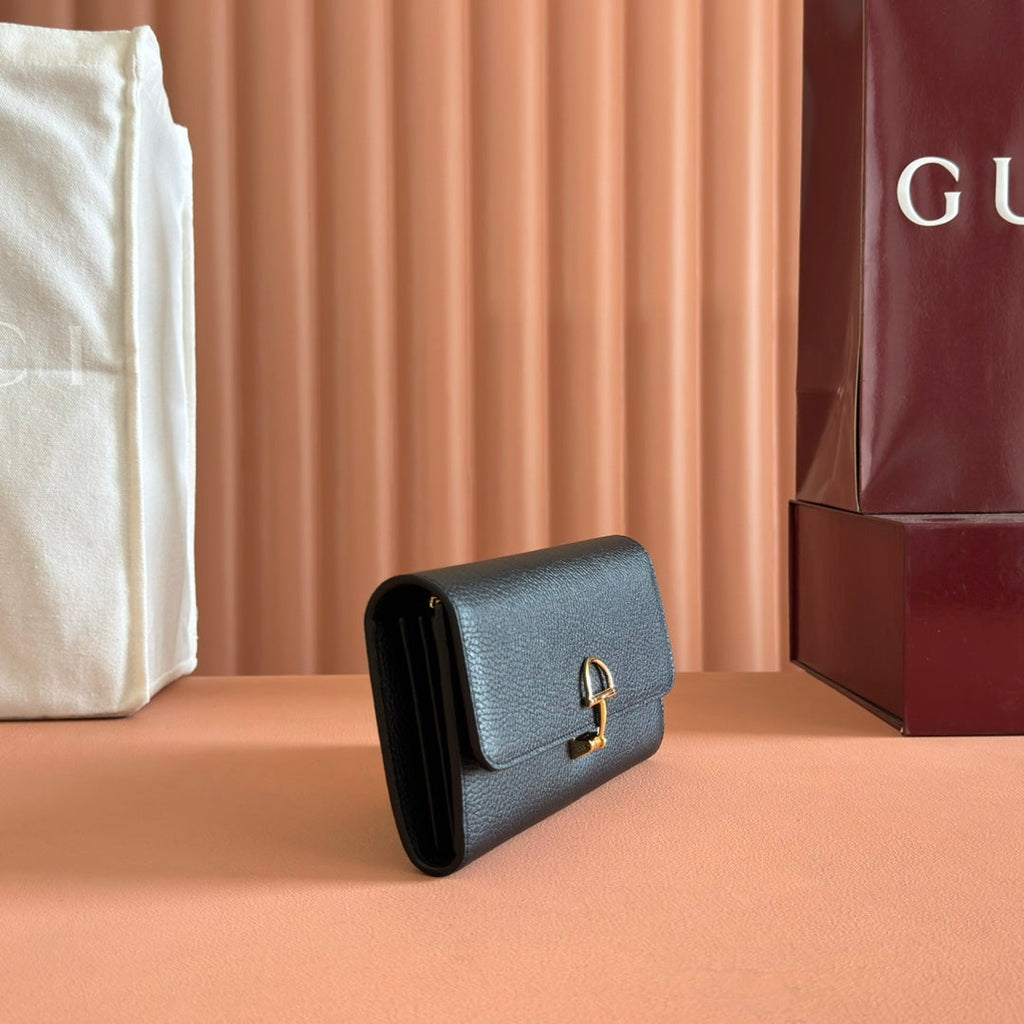 Gucci Softbit Continental Wallet 19 in Black Grainy Calfskin Gold Hardware