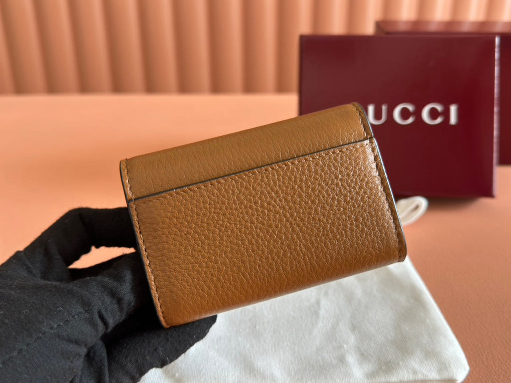 Gucci Softbit Card Case 10.5 in Brown Grainy Calfskin Gold Hardware