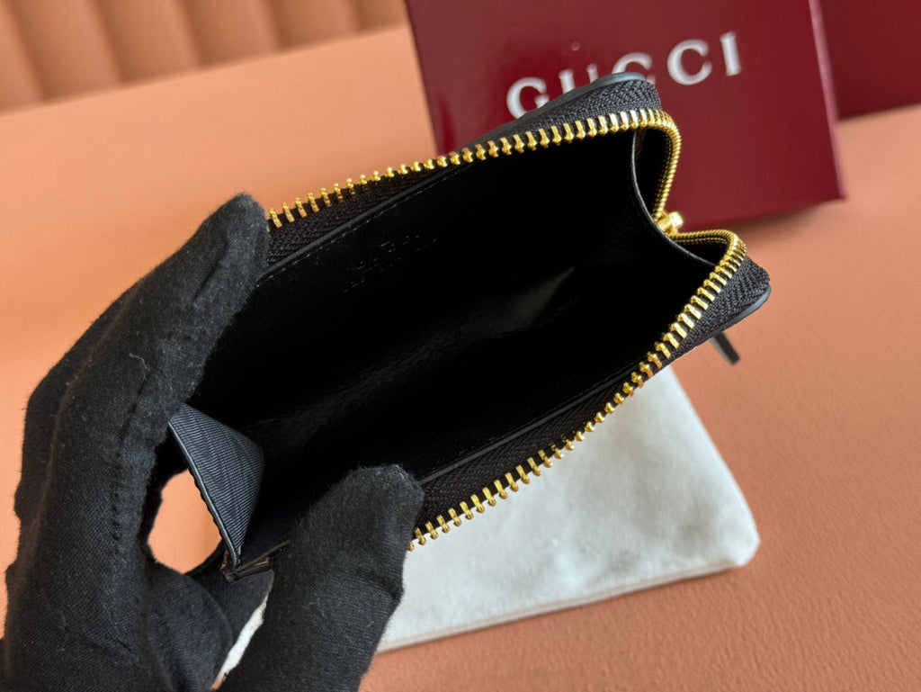 Gucci Emblem Zip Card Case 13 in Black Grainy Calfskin