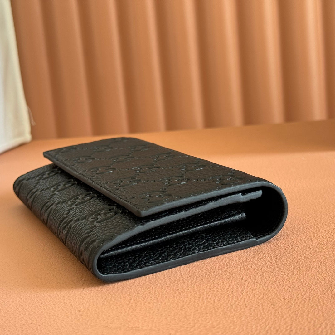 Gucci Emblem Continental Wallet 19 in Black Smooth Calfskin