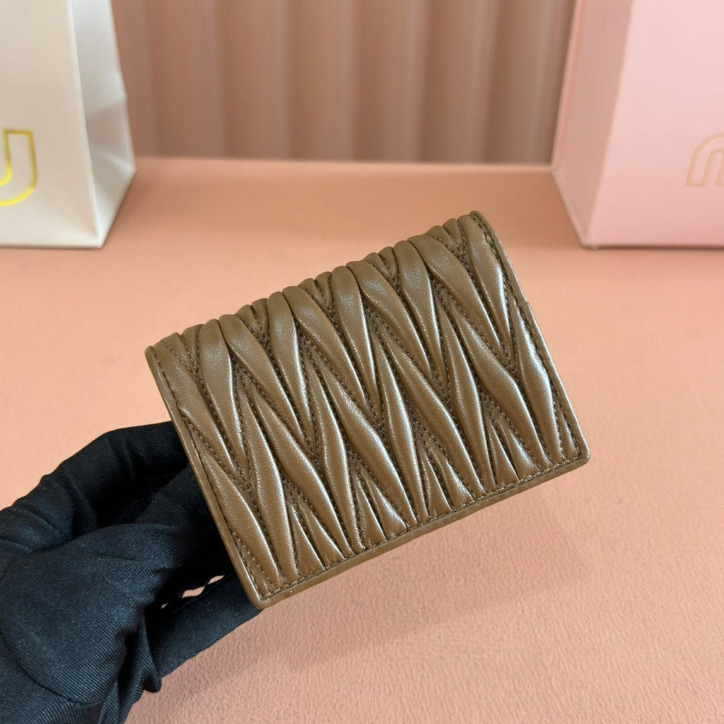 Small Matelassé Nappa Leather Wallet Caramel