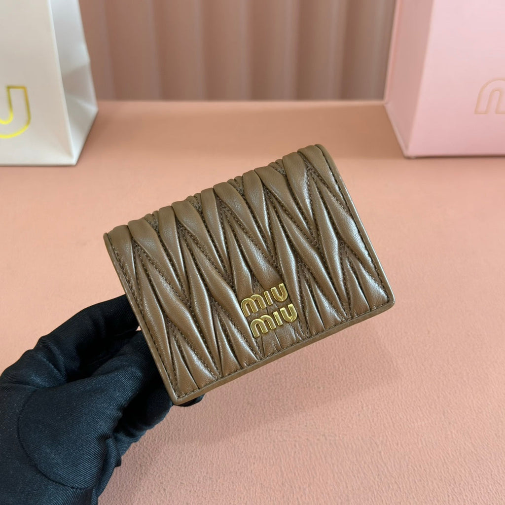 Small Matelassé Nappa Leather Wallet Caramel