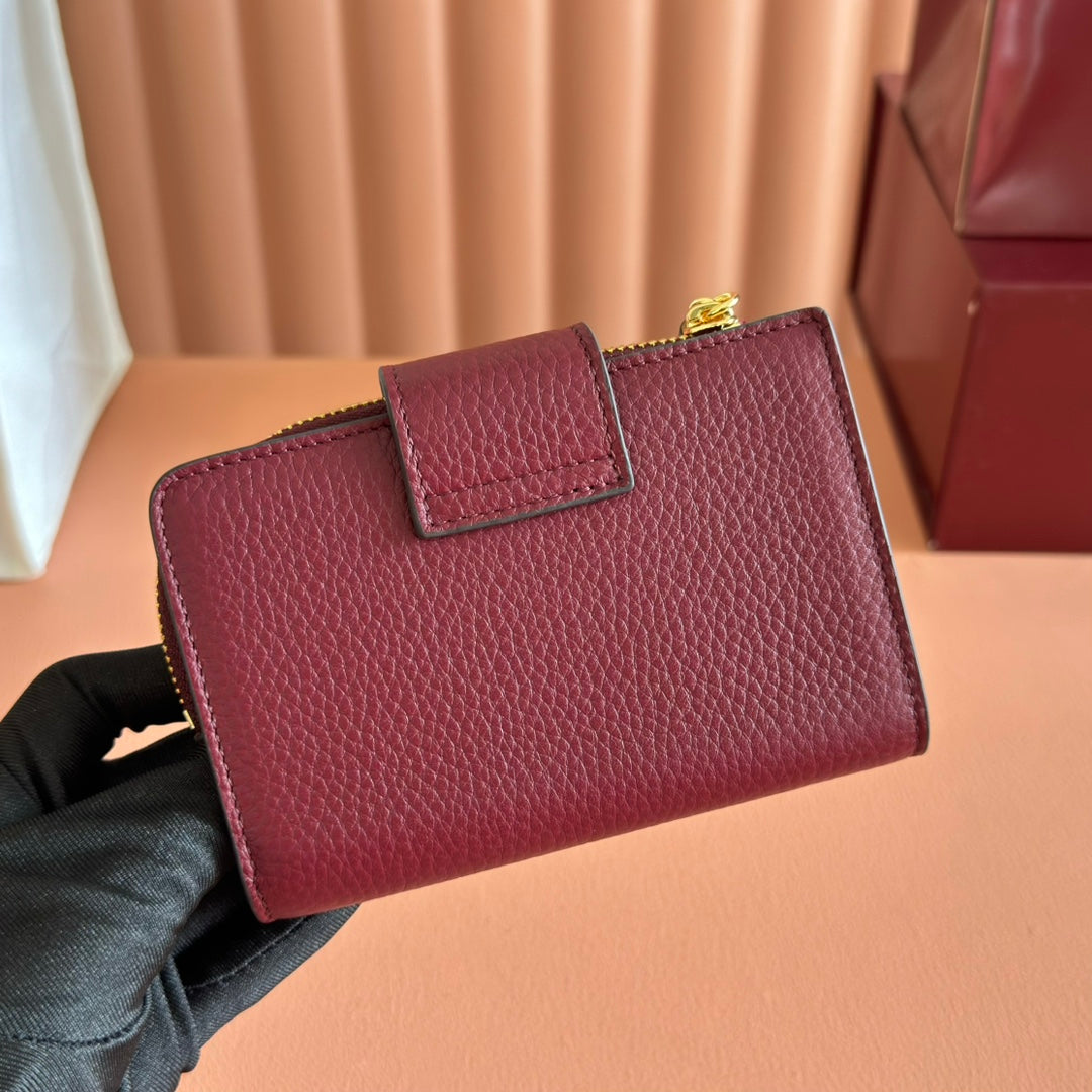 Gucci 25S Marmont Wallet 13 in Red Calfskin Gold Hardware