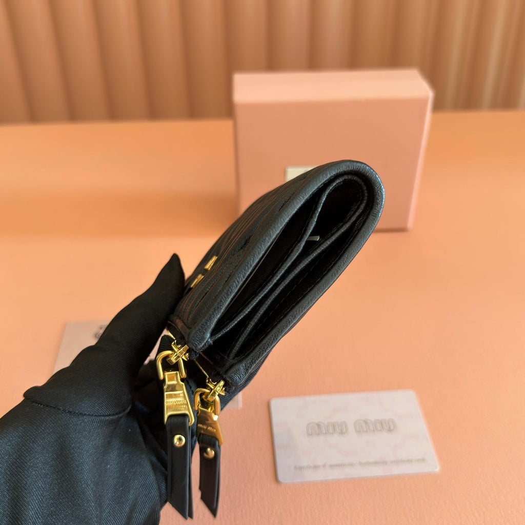Miu Miu 26S Small Matelasse Card Holder 11 in Black Calfskin Gold Hardware