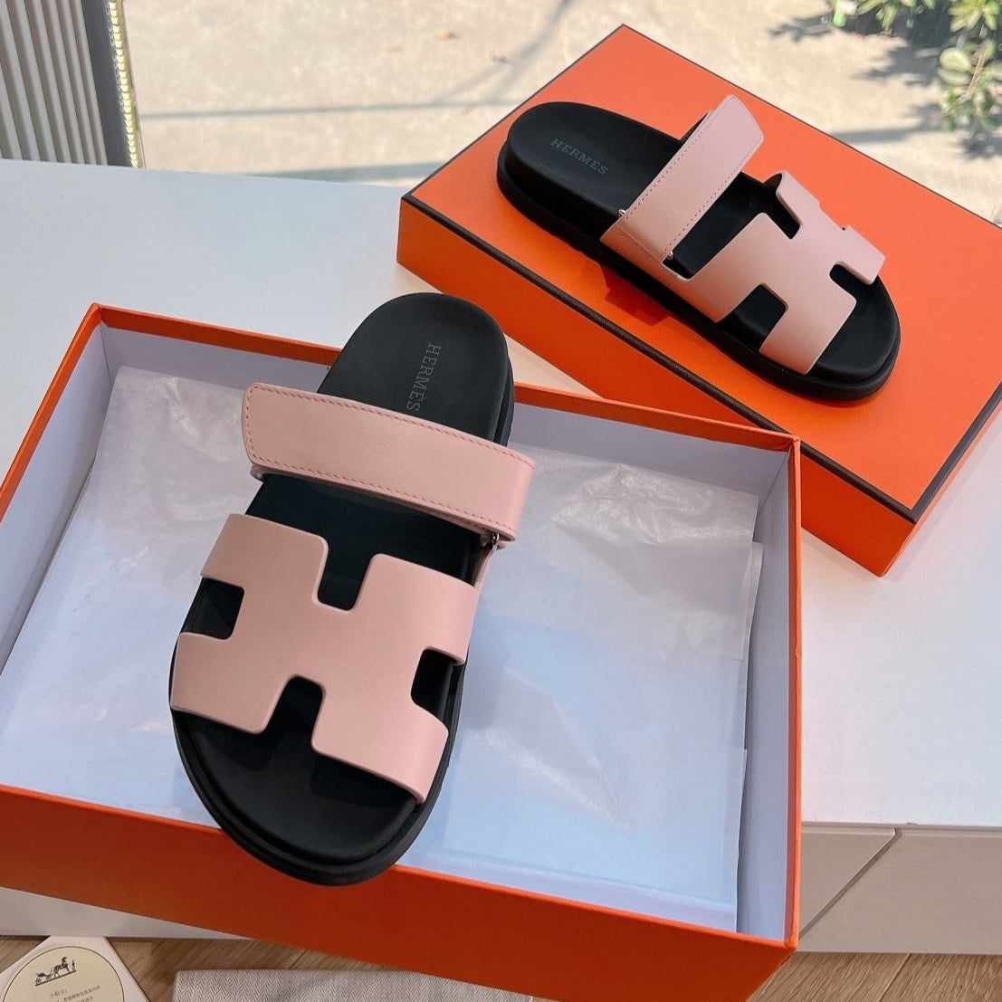 Hermes Chypre Sandal in Light Pink Calfskin