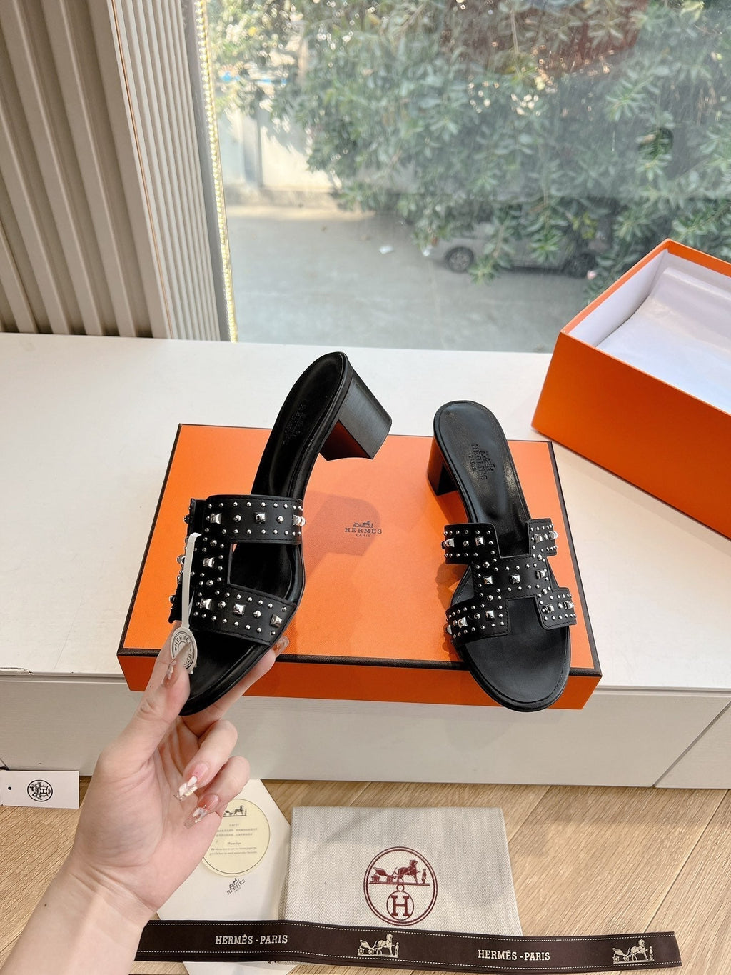 Hermes 0ASIS Sandal in Black Calfskin with Stud