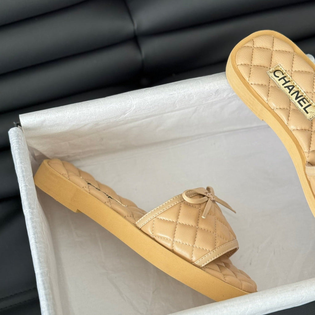Chanel Double C New Butterfly Button Slippers Yellow Cream Lambskin