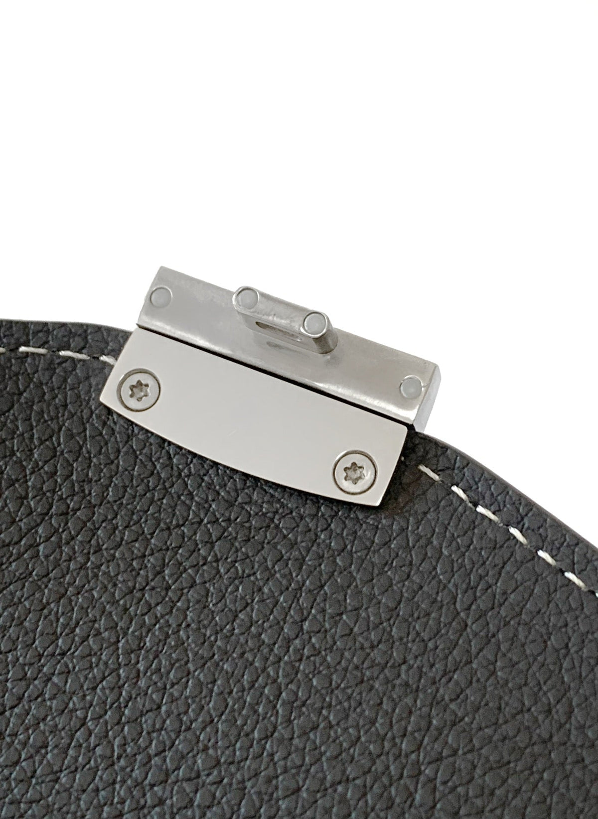 Goyard Chypre Wallet-Pouch 21 in Gray Goyardine Canvas and Calfskin