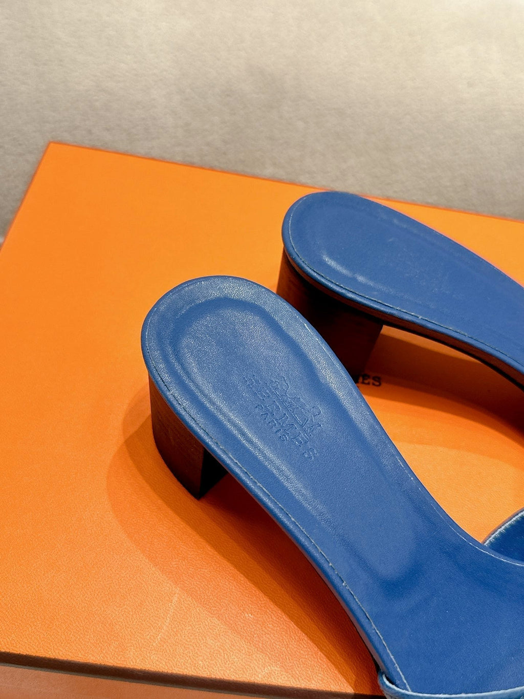 Hermes 0ASIS Sandal Navy Calfskin Special
