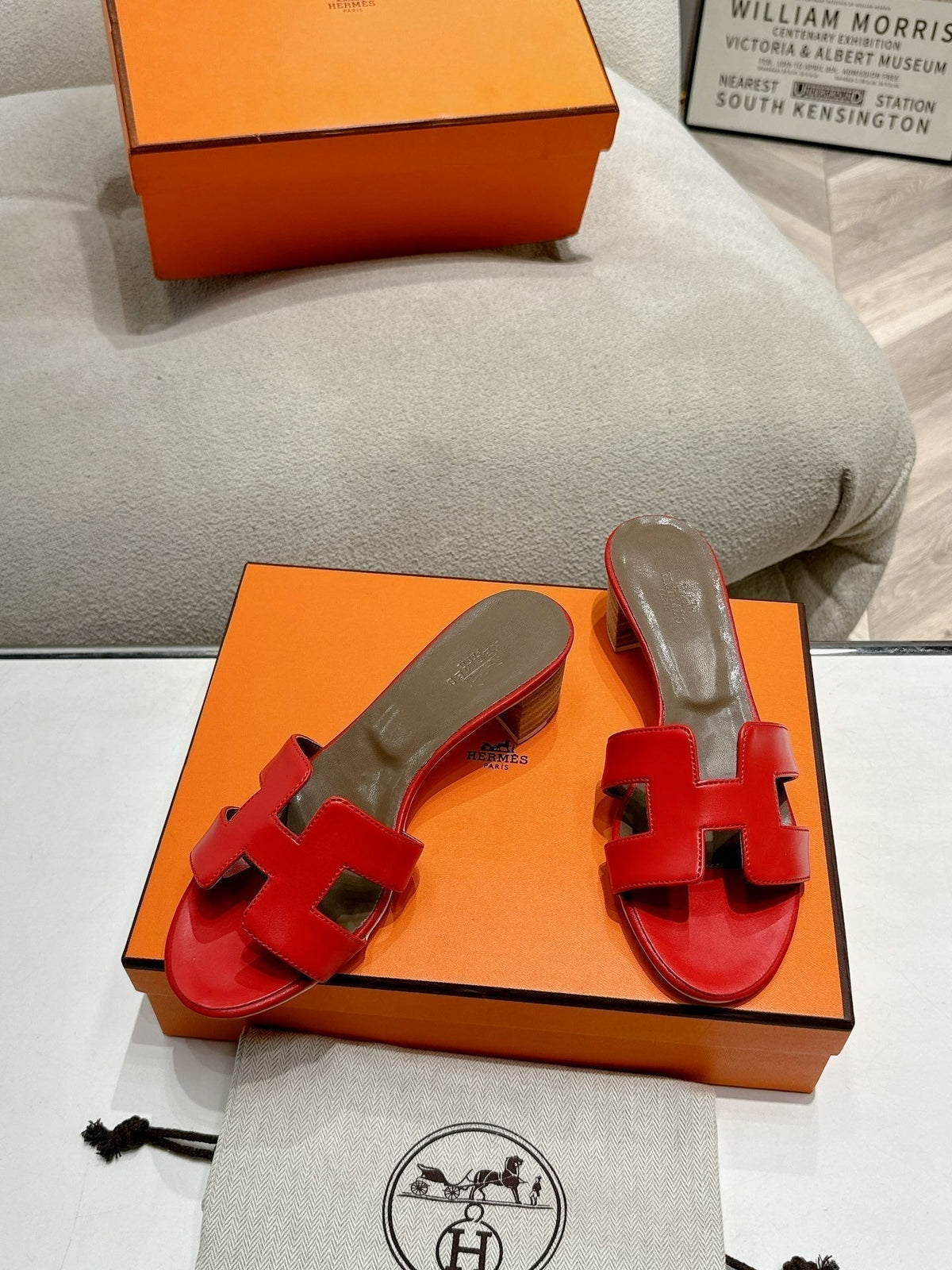 Hermes 0ASIS Sandal Crimson Calfskin Classic