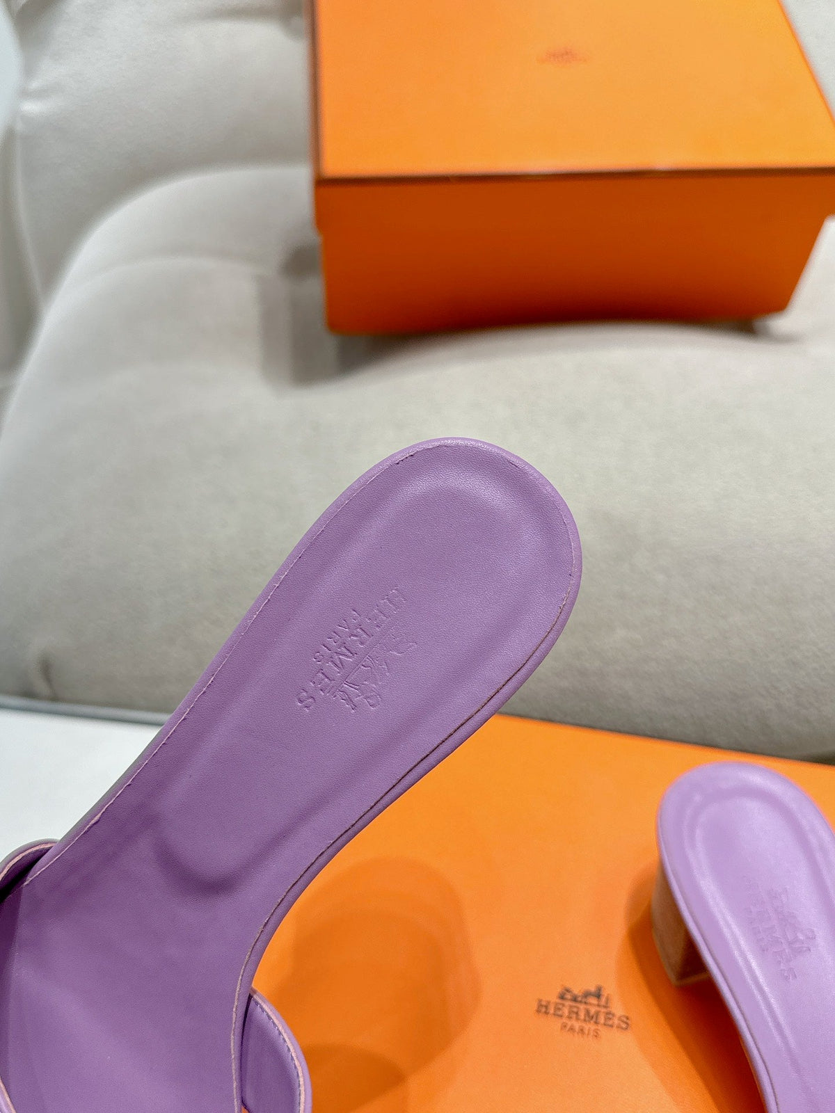 Hermes 0ASIS Sandal Purple Calfskin Classic