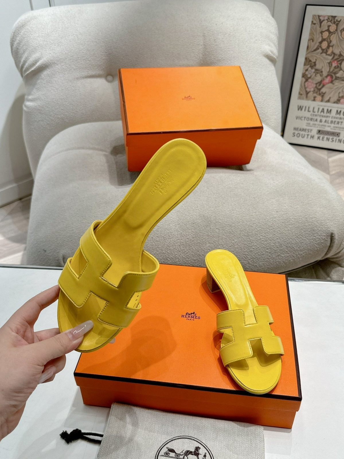 Hermes 0ASIS Sandal Yellow Calfskin Classic