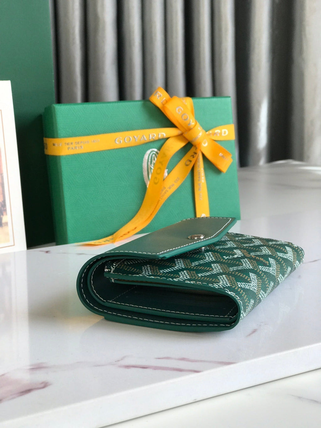 Goyard Saint-Gabriel Wallet 12 in Green Calfskin and Goyardine Canvas