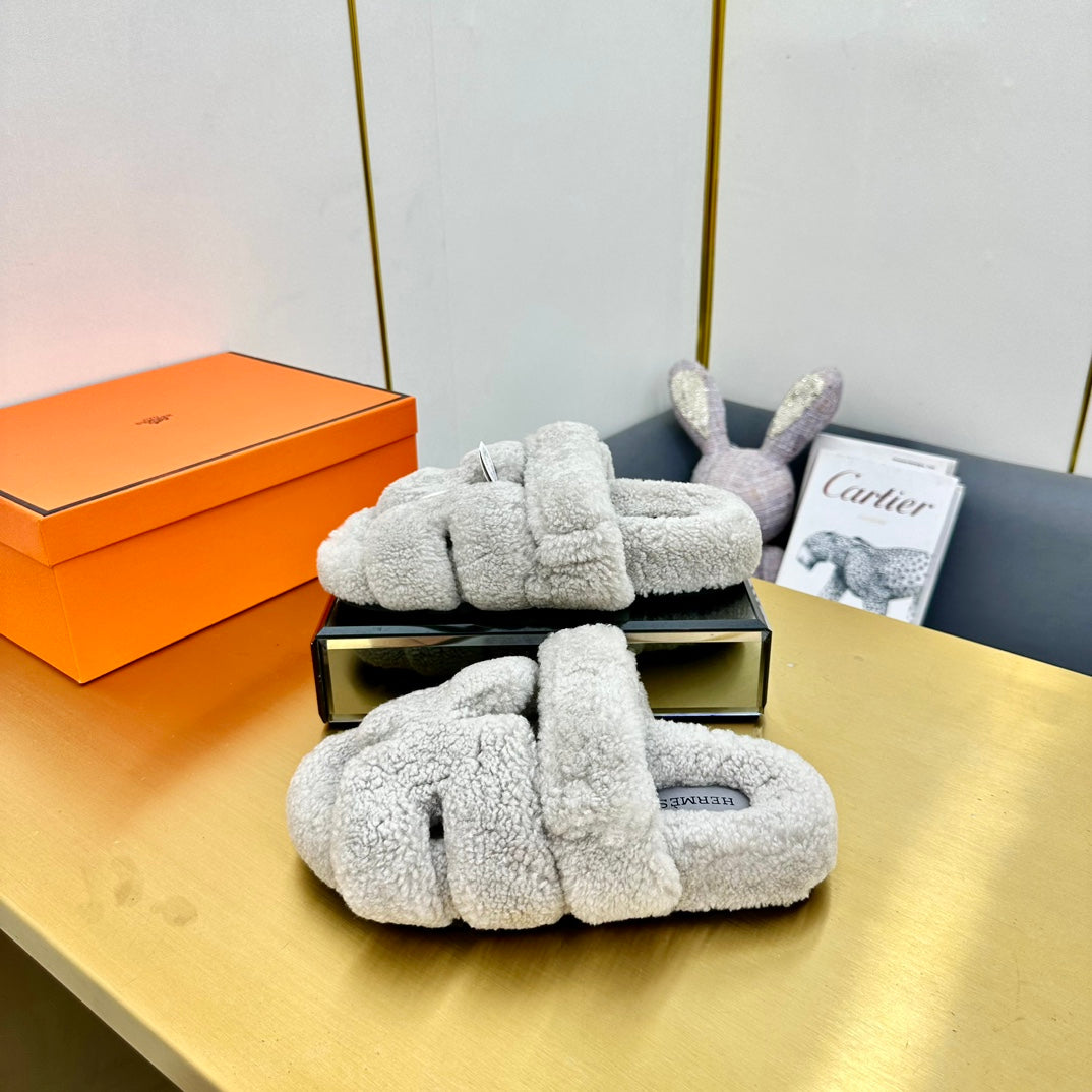 Hermes Chypre Sandal in Pale Gray Shearling