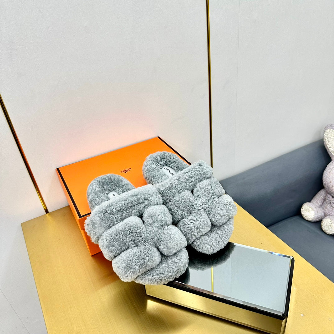 Hermes Chypre Sandal in Cloud Gray Shearling