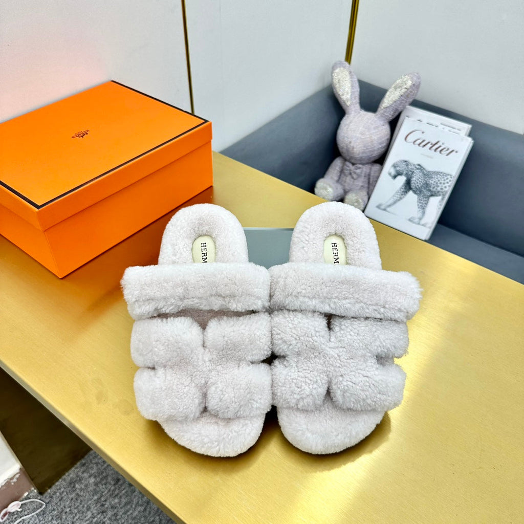 Hermes Chypre Sandal in White Shearling