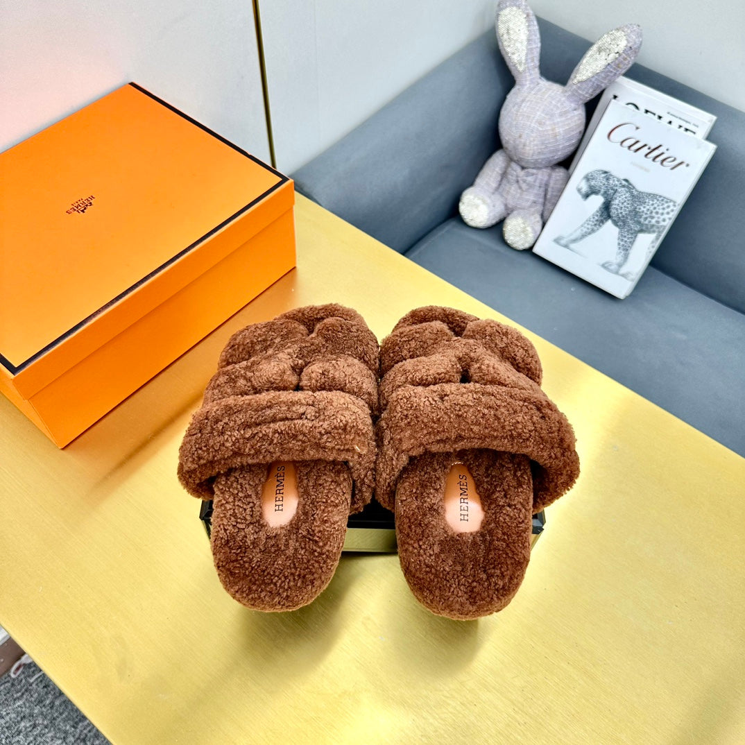 Hermes Chypre Sandal in Umber Brown Shearling