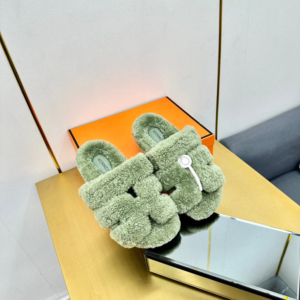Hermes Chypre Sandal in Jade Green Shearling