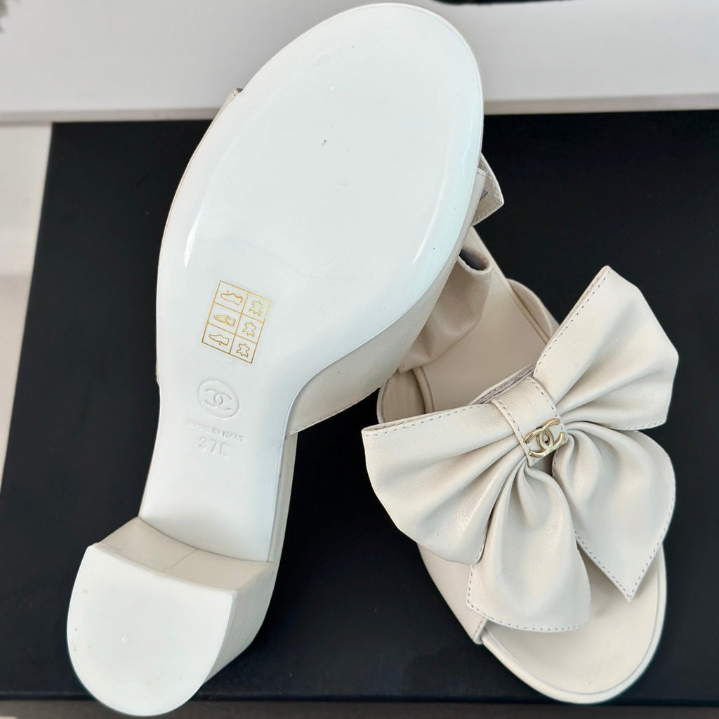 Chanel Double Big Bow High Heels Sheepskin White