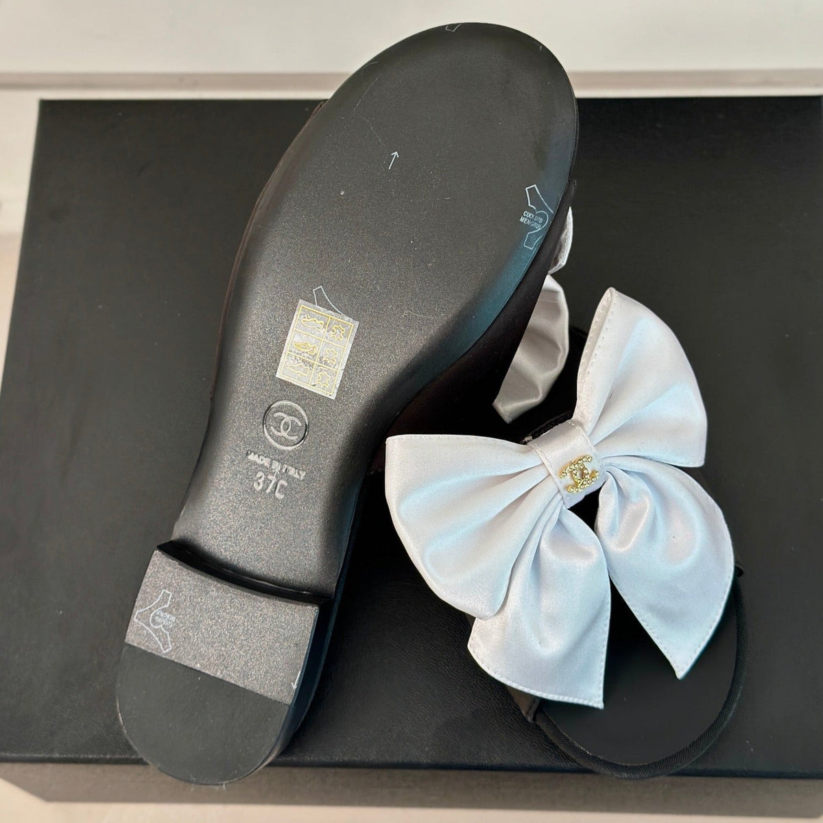 Chanel Double Big Bow Flat Sandals Sheepskin White Black