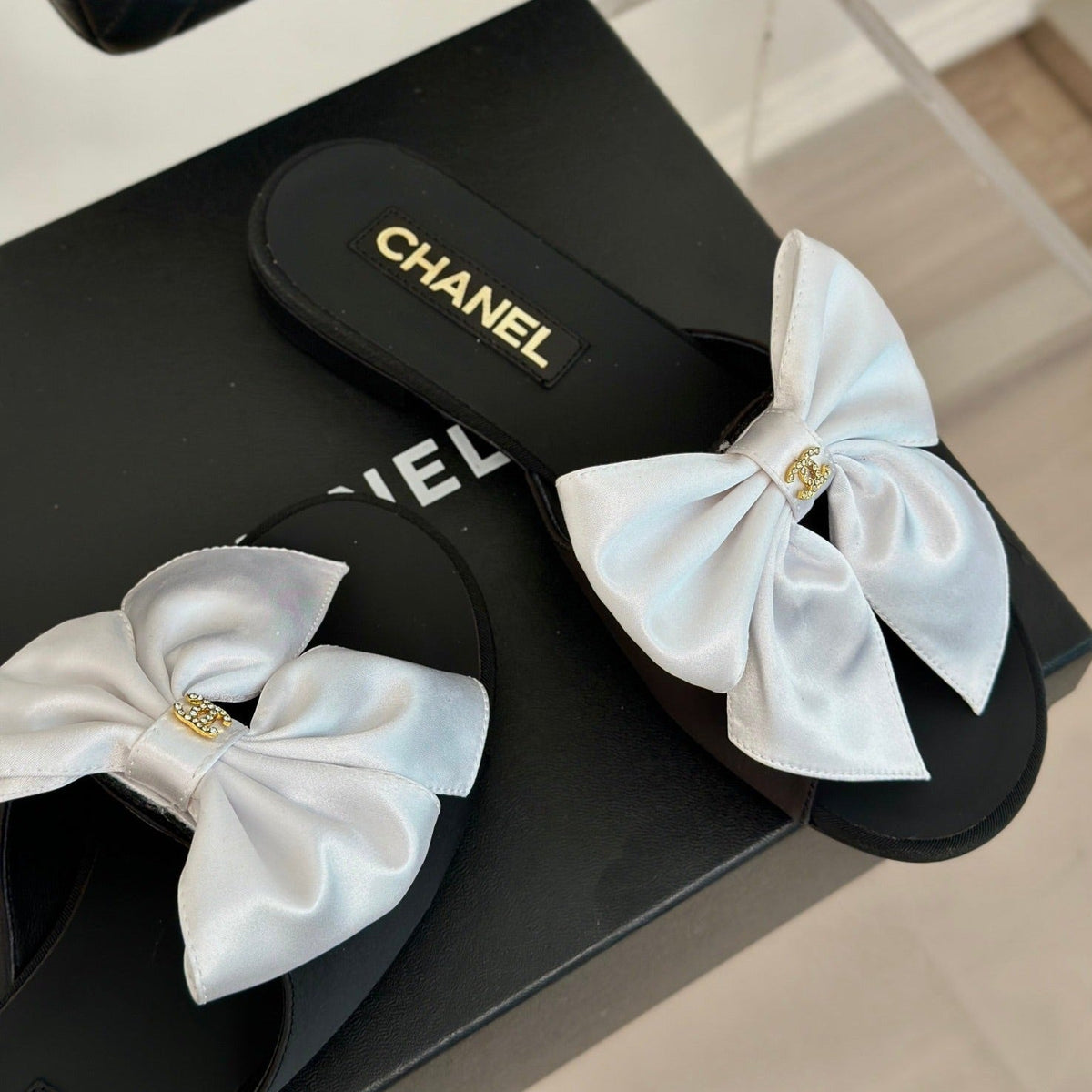 Chanel Double Big Bow Flat Sandals Sheepskin White Black