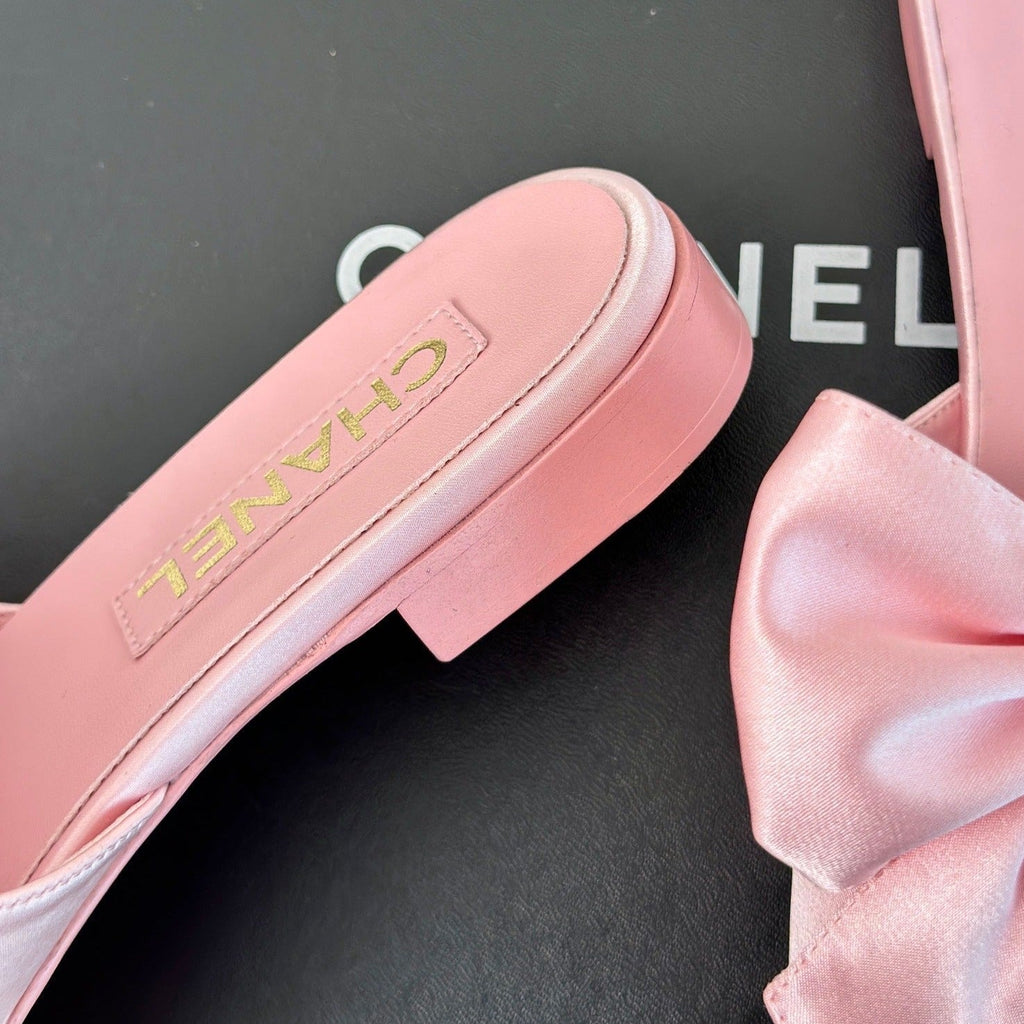 Chanel Double Big Bow Flat Sandals Sheepskin Light Pink