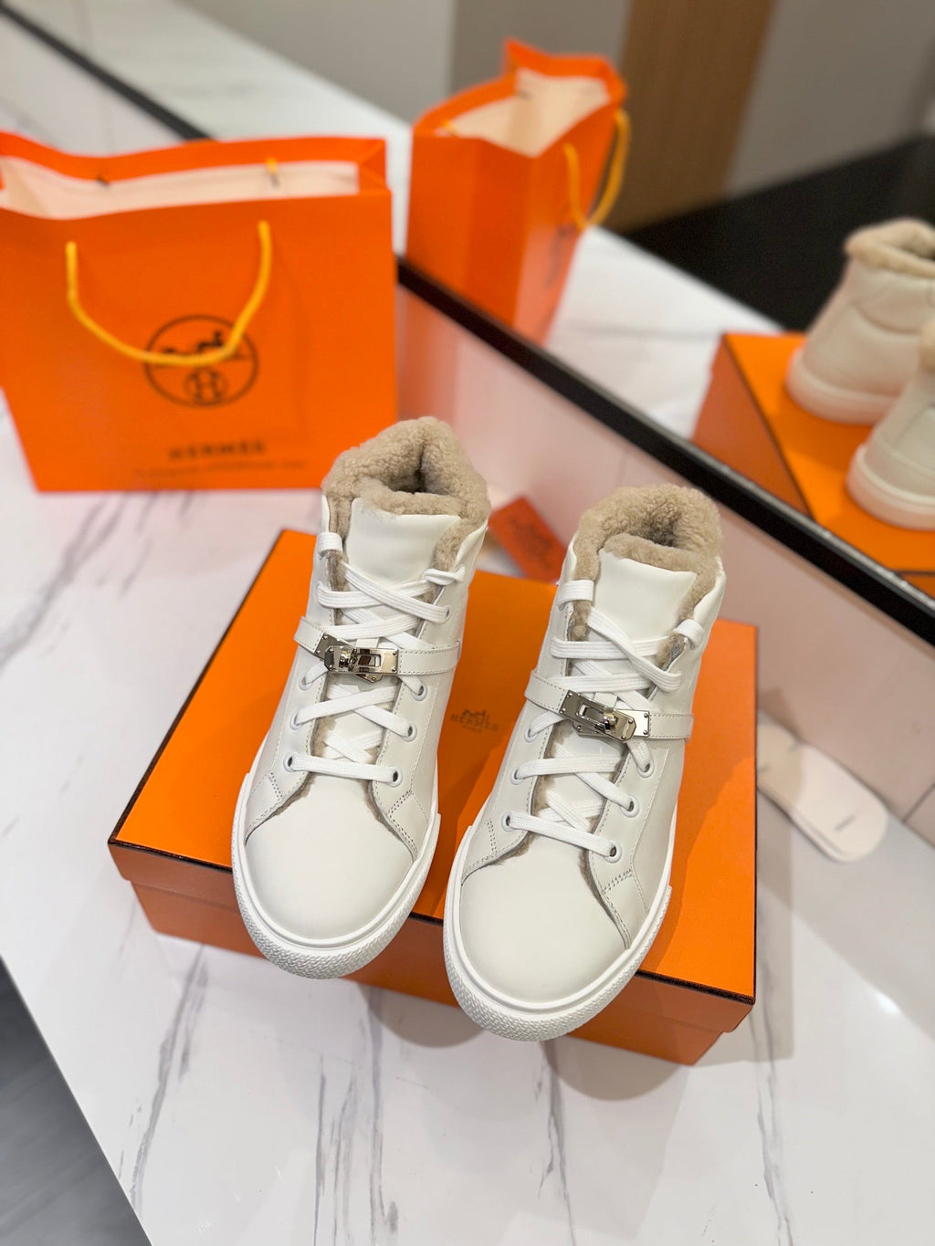 Hermes Chealsea Boots in White Calfskin and Fleece Lining