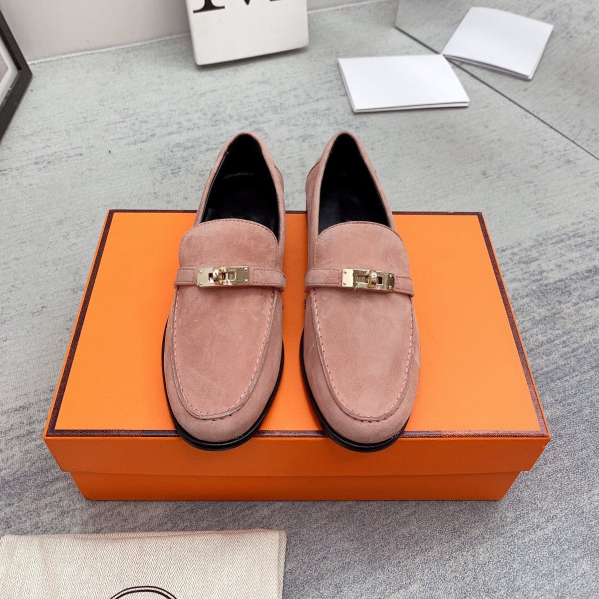 Hermes Destin Loafer Suede Light Pink